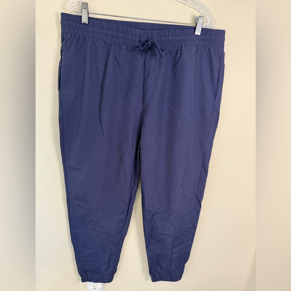 The label Nylon Jogger navy blue elastic drawstring waist pockets Plus SZ 1X